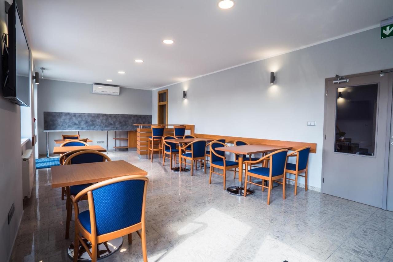 Cassian Inn بارتيزانسكى المظهر الخارجي الصورة
